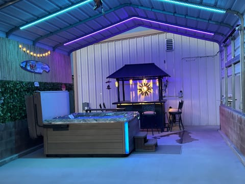 Hot tub & Tiki bar (Effective 12/1/25 hot tub will be removed)