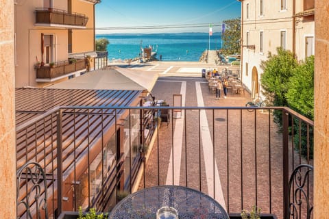 Junior Double Room, Balcony | Lake view