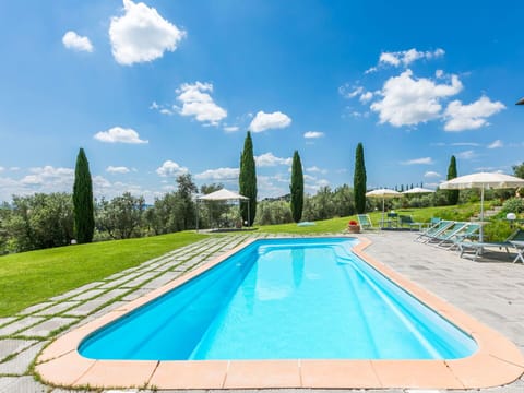 Cloud, Water, Sky, Plant, Property, Azure, Blue, Tree, Natural Landscape, Swimming Pool