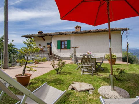 Table, Plant, Building, Sky, Cloud, Wood, Porch, Shade, Interior Design, Chair