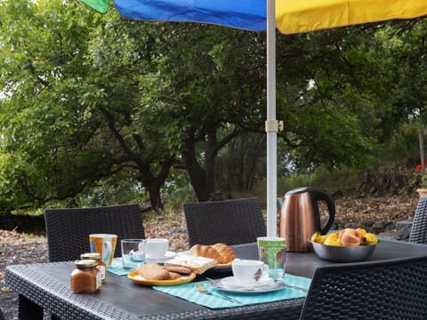 Tableware, Table, Food, Furniture, Property, Plate, Tree, Chair, Outdoor Furniture, Outdoor Table