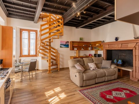 Furniture, Property, Chair, Wood, Building, Interior Design, Window, Flooring, Floor, Living Room