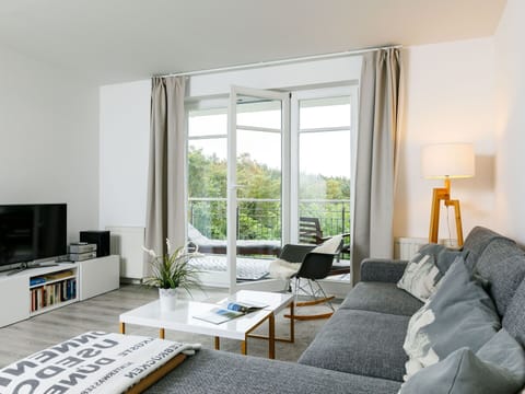 Property, Furniture, Plant, Couch, Houseplant, Building, Comfort, Window, Interior Design, Shade