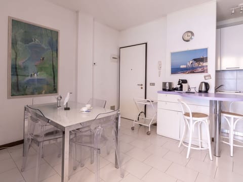 Furniture, Table, Sky, Chair, Wood, Interior Design, Tree, Floor, Shade, Building