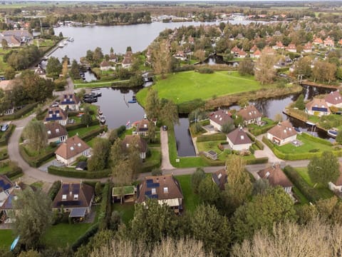 Water, Property, Building, Plant, Nature, Natural Landscape, Land Lot, Architecture, Vegetation, Tree