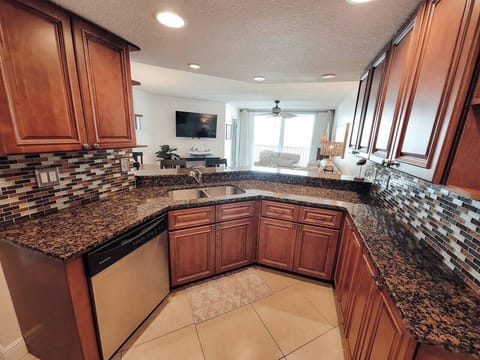 Fully equipped kitchen!