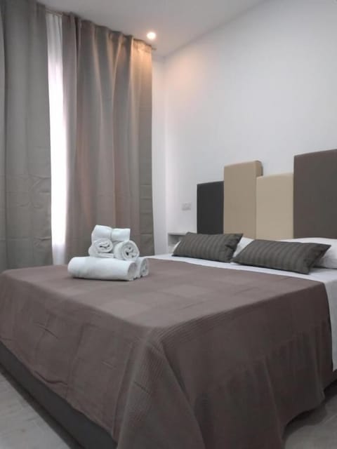 Soundproofing, iron/ironing board, free WiFi