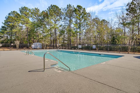 Murrells Inlet Vacation Rental | 3BR | 2BA | 1,450 Sq Ft | Step-Free Access