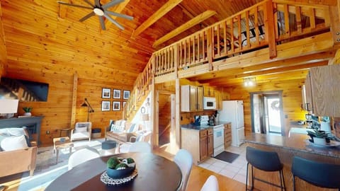 Open floor plan perfect for keeping the whole group together.