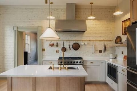 A6994b4f 72ef 437e bc7e 6d75890385af