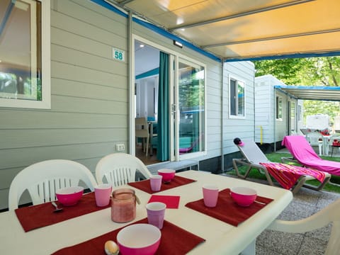 Furniture, Property, Table, Interior Design, Chair, Lighting, Window, Architecture, Shade, Wood