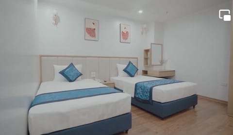 Family Triple Room | Free minibar items, free WiFi, bed sheets