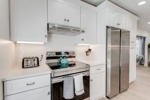 We have a toaster and a kettle.