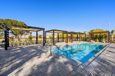 Sun, relaxation and fun await you here! Enjoy the clubhouse community pool.