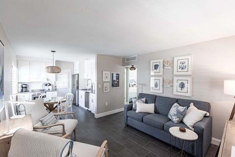 001 Living Area