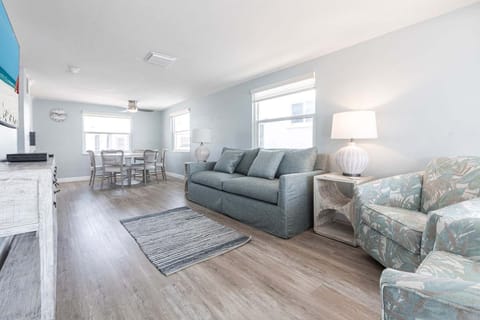 001 Living Area