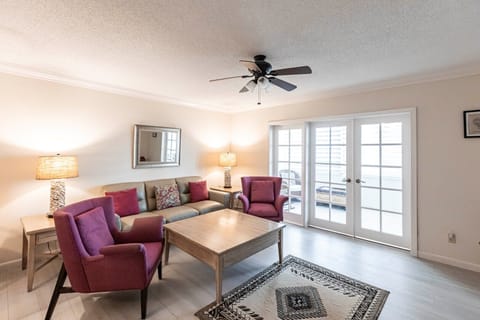 001 Living Area