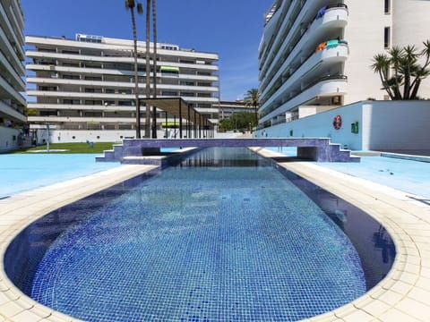 Composite Material, Condominium, Apartment, Swimming Pool, Hotel, Headquarters