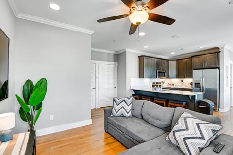 Nashville Vacation Rental | 1BR | 1BA | 700 Sq Ft | Step-Free Access (Elevator)