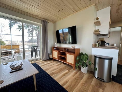 5f79132d 09e6 409b bc57 1285b428ad03