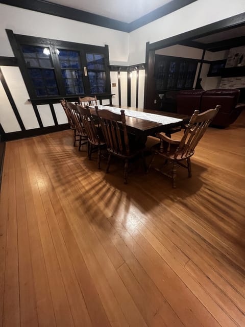 Dining Room (Main Floor)