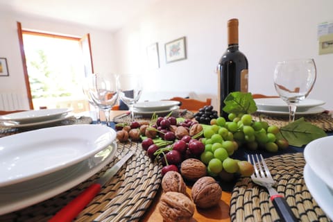 Apartment, 2 Bedrooms, Smoking, Balcony | Dining
