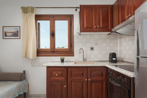 Superior Quadruple Room | Private kitchenette | Fridge, stovetop, espresso maker, coffee/tea maker