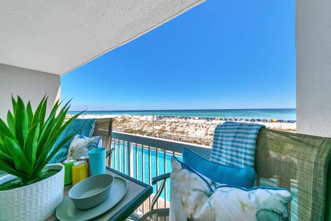 Welcome to Pelican Beach 209 - Best Day Ever!