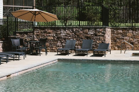 Bask in the pool!