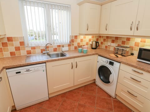 Fridge, dishwasher, electric kettle, toaster