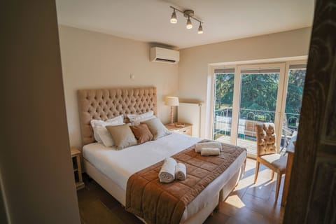 Standard Room, Garden View | Desk, laptop workspace, soundproofing, free WiFi