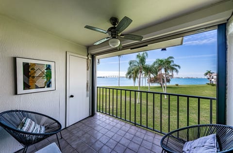 1-web-or-mls-Balcony 1