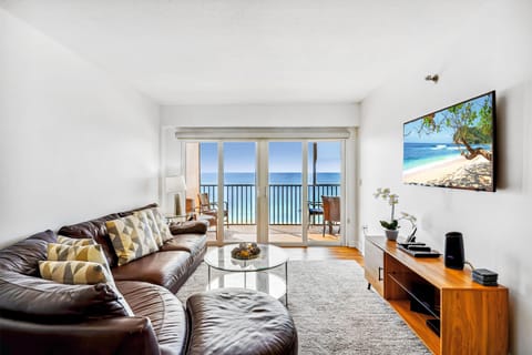Condo, Multiple Beds (Villa Madeira 505 - Premier) | Living area | TV