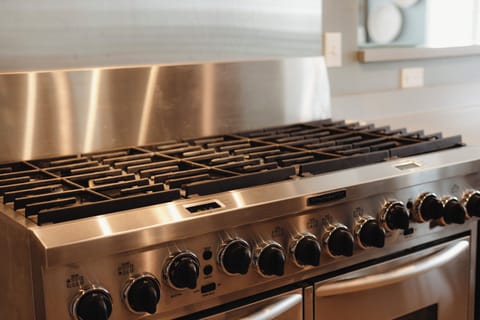 Tons of burners on this large gas stove