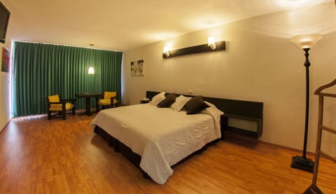 Free cribs/infant beds, free rollaway beds, free WiFi, bed sheets