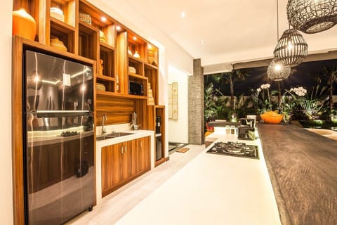 Fully Equipped Kitchen Area