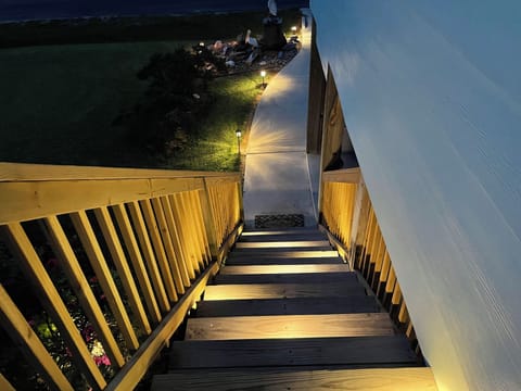 Beautiful landscape lights at night😎