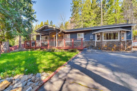 Arnold Vacation Rental | 3BR | 2BA | 1,400 Sq Ft | Stairs Required