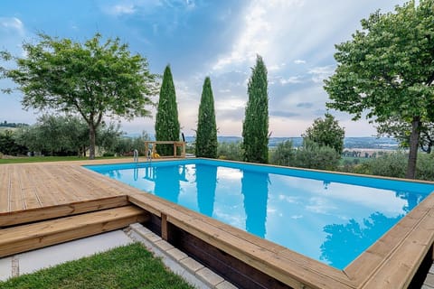 Holiday Home Swimming Pool