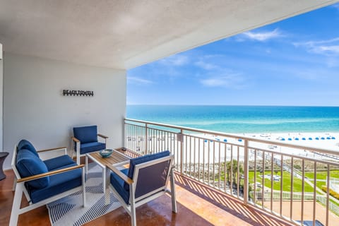 Palacio 605 Beach Baby - Check out this Beach, Baby! The one and only Perdido Key.