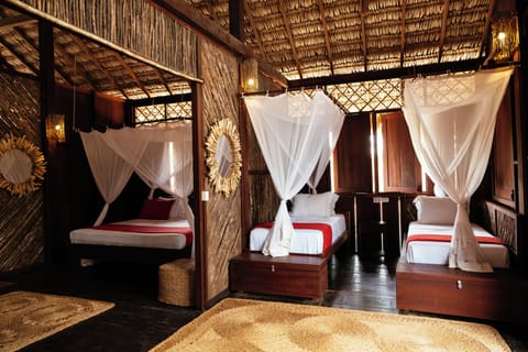 Family Cabin | In-room safe, individually decorated, desk, free WiFi