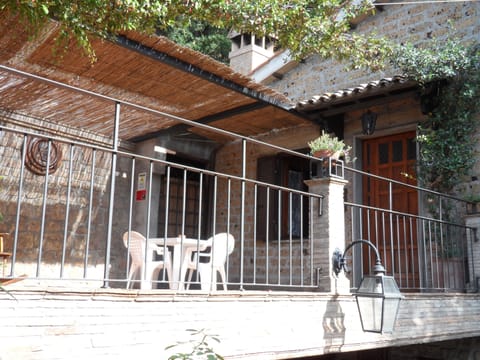 House, 2 Bedrooms, Smoking, Balcony | Exterior