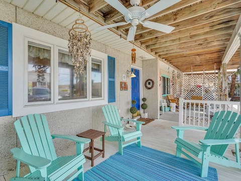 Welcome to Grayson by the Sea!