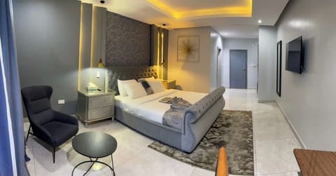 Comfort Room, City View | In-room safe, desk, laptop workspace, free WiFi