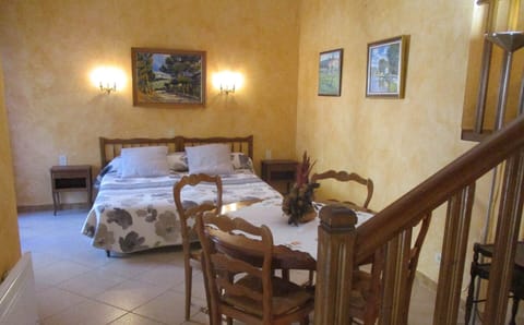 Gîte des Oliviers, Valros - mezzanine bas