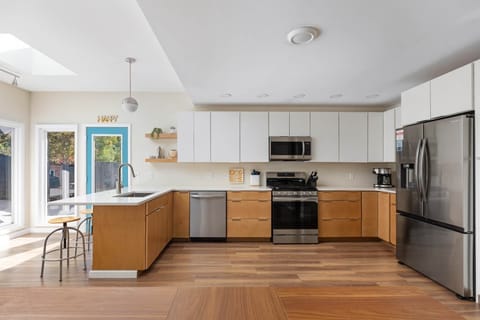 Kitchen with appliance view