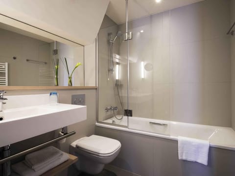 Minibar, in-room safe, desk, blackout drapes