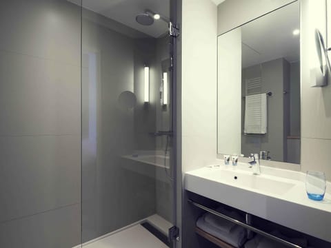 Minibar, in-room safe, desk, blackout drapes