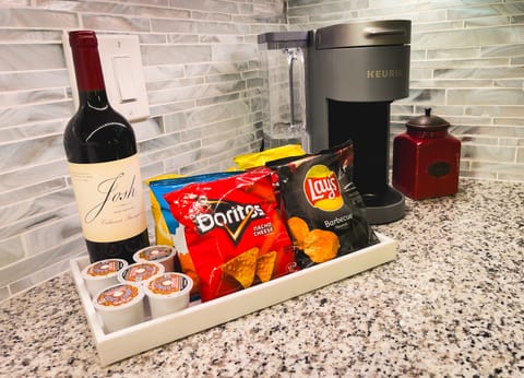 Kitchen - Keurig Coffee Machine Plus All Coffee Supplies, Snacks, and Wine will await your Arrival