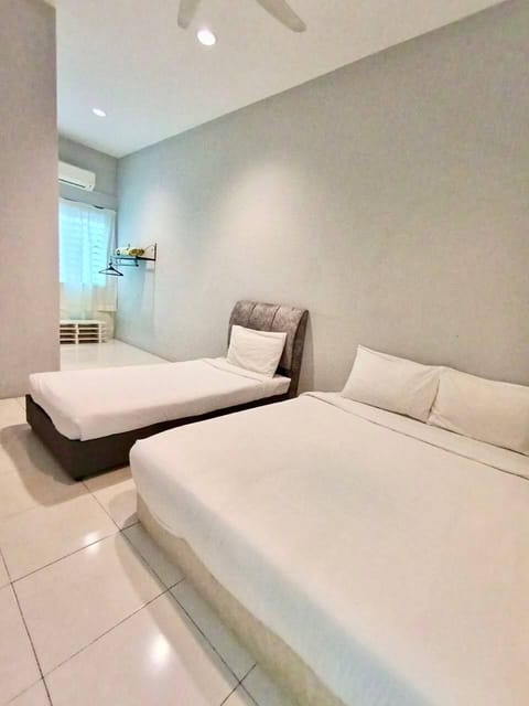 House, 4 Bedrooms, Non Smoking, City View | 4 bedrooms, desk, blackout drapes, iron/ironing board